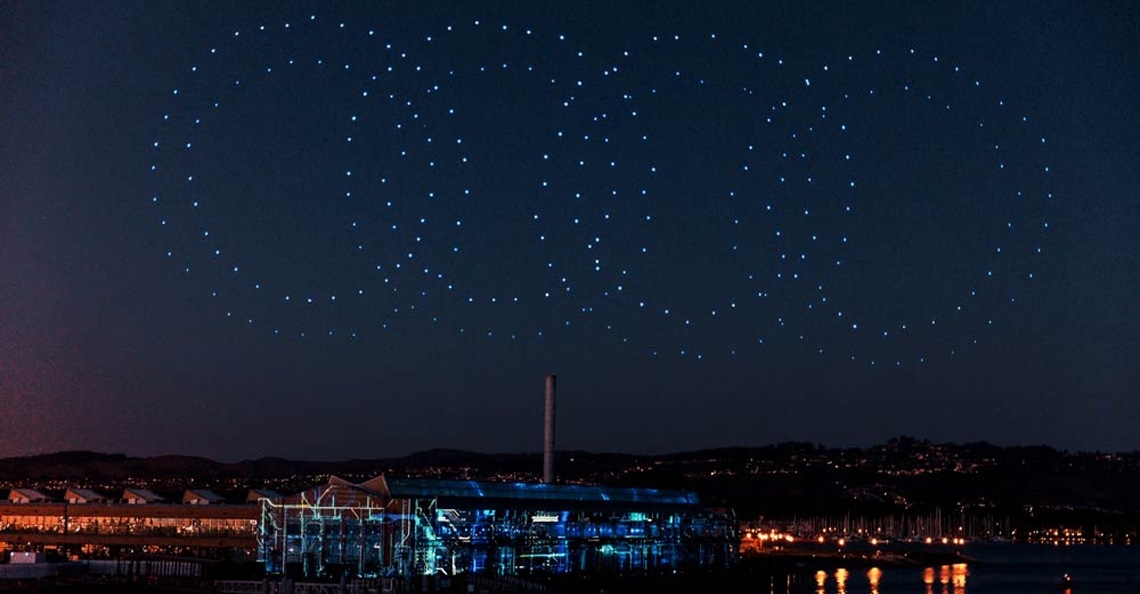 1596879081-1537349340-drone-lichtshow-intel-audi-etron-sanfrancisco-elektrisch-drones-shooting-star-mini-20181.jpg