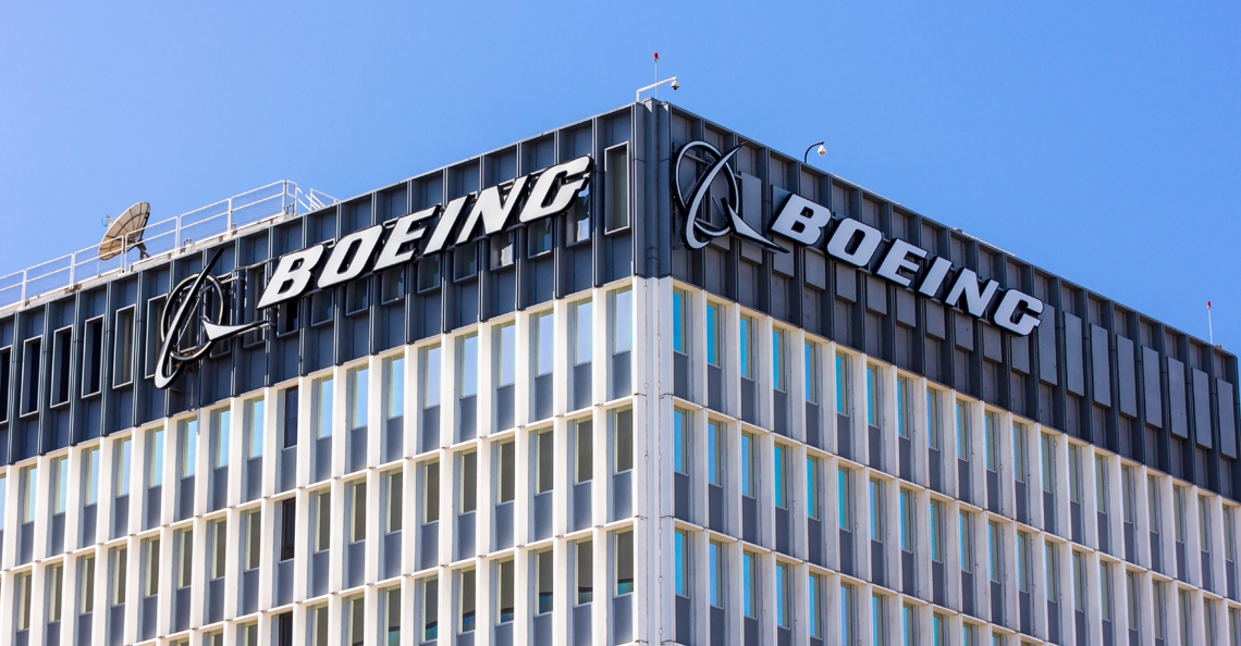 1480069891-boeing-autonome-basisstation-drones-opladen-verwisselen-batterij-accu-gebouw-2016.jpg